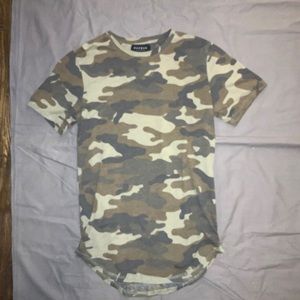 Pacsun basics camo long line scoop tee